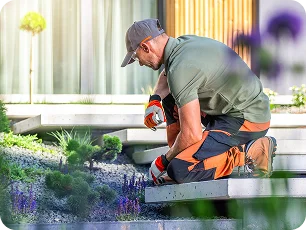 Landscaping & Lawn Care Professionals