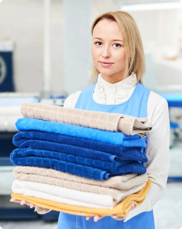 woman_with_towels